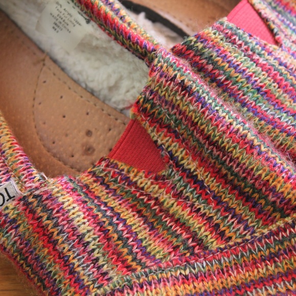 Knit Pattern TOMS Flats - Picture 2 of 7